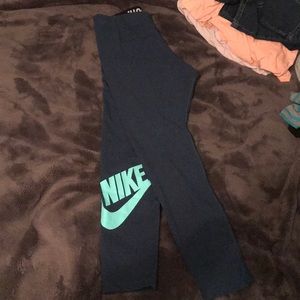 Nike leggings